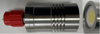 6000 米级工作水深 100WLED 灯